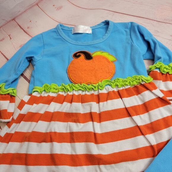 Pumpkin Patch outfit 4 - Picture 2 of 5